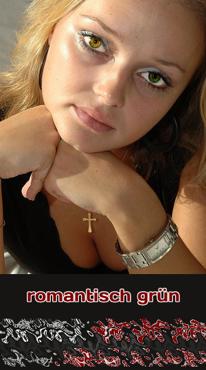 Ihre grünen Augen leuchten voller Romantik und Deine Fantasien beim Telefonsex mit ihr werden von Sinnlichkeit beflügelt.